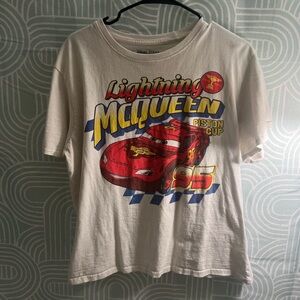 Disney Pixar Cars Lightning McQueen Graphic Tee Piston Cup #95 Size L